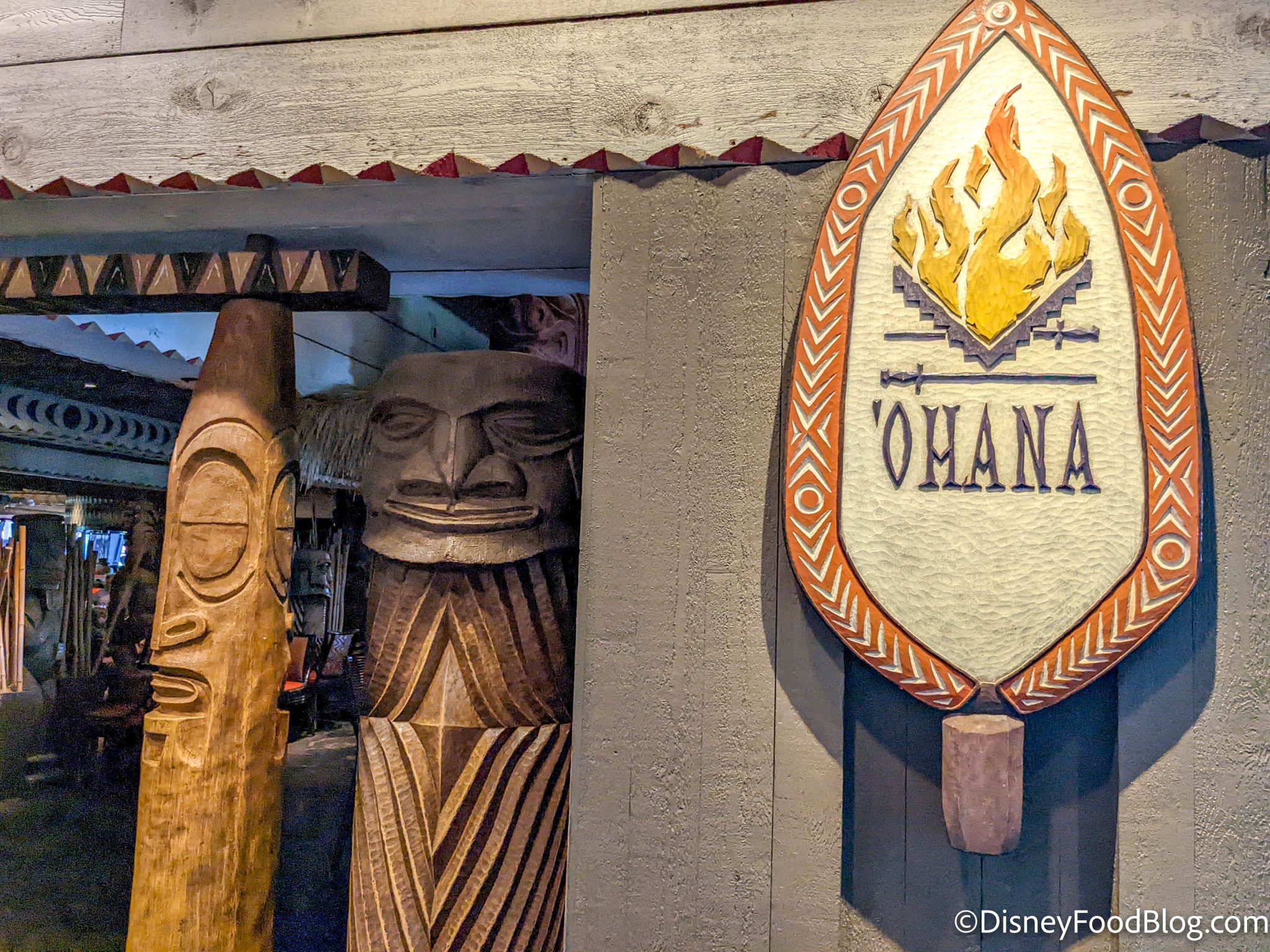 8 Unfortunate Things That Happen Every Time We Eat at 'Ohana in Disney ...