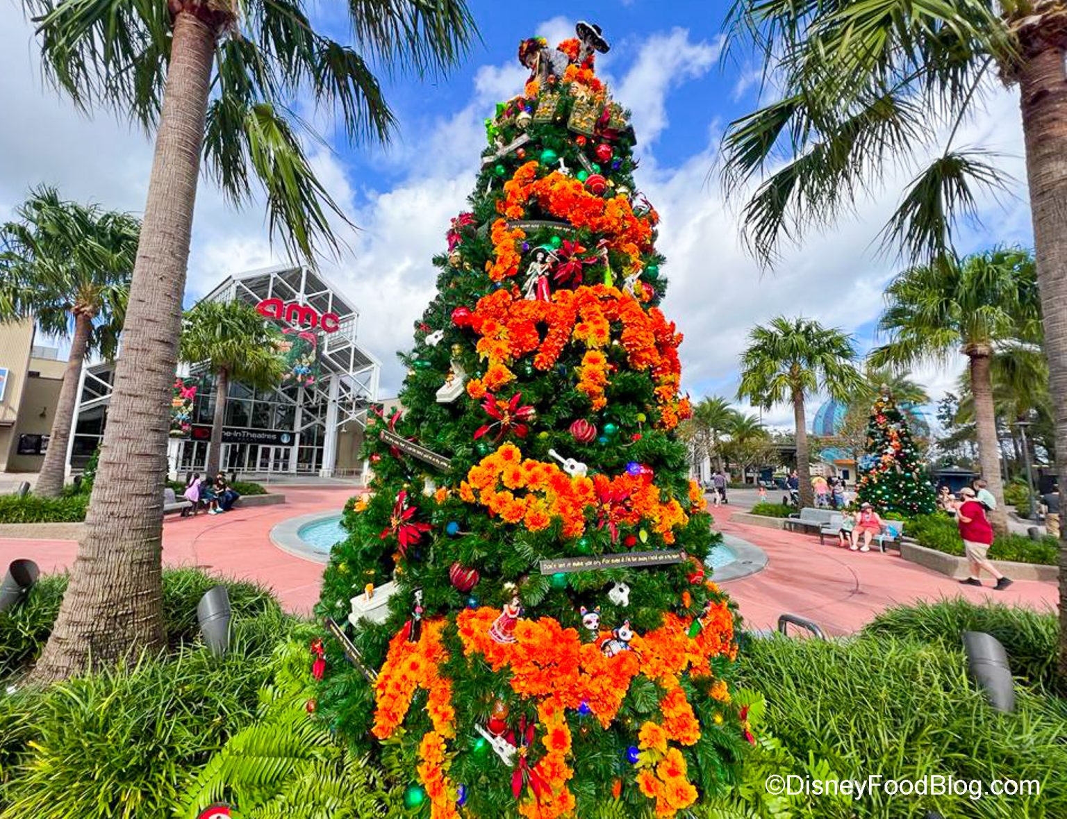 PHOTOS & VIDEOS There's a Haunted MansionThemed Christmas Tree Hiding