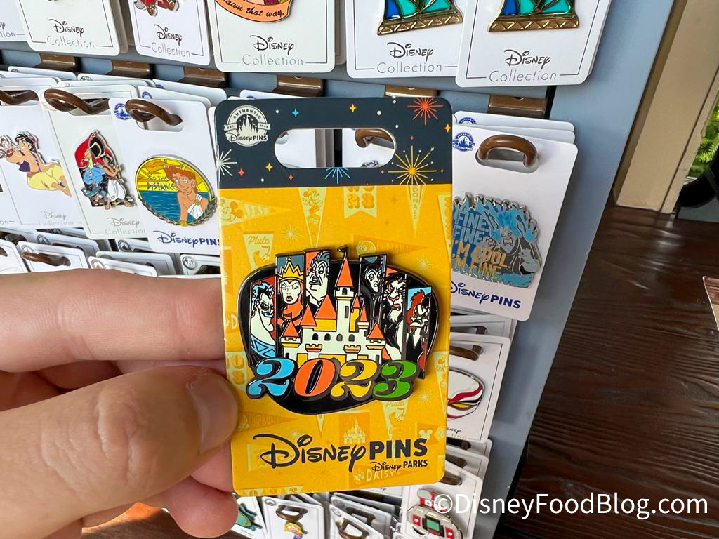 Disney Walt Disney World 2023 Edna Ride Snack Be Super Pin New with Card 