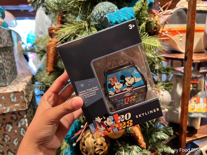 Mickey and Minnie Mouse Keychain – Walt Disney World 2023