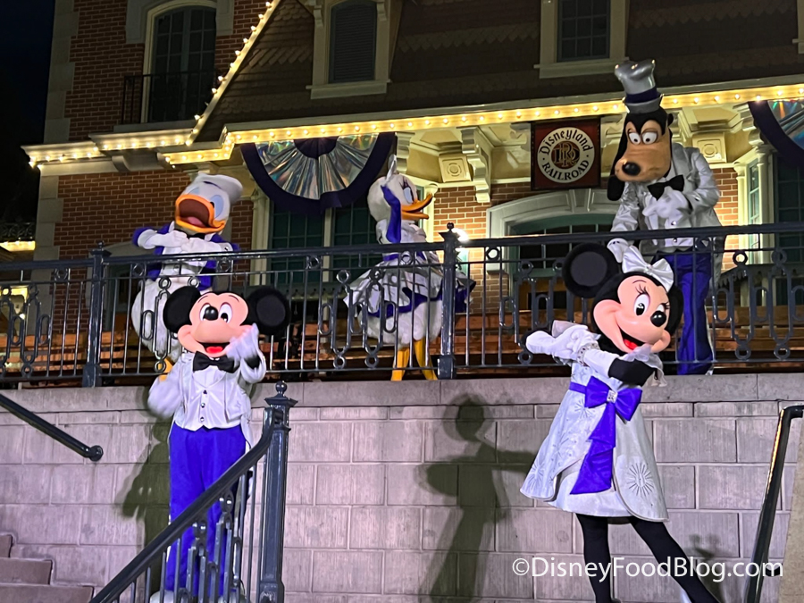 Disney100 'Years of Music & Wonder' Spirit Jersey Arrives at Walt Disney  World with Maestro Mickey & Symphony of Musical Friends - WDW News Today