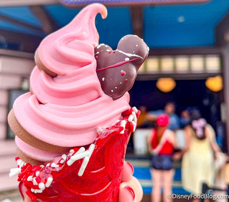 disney springs valentines day 2025