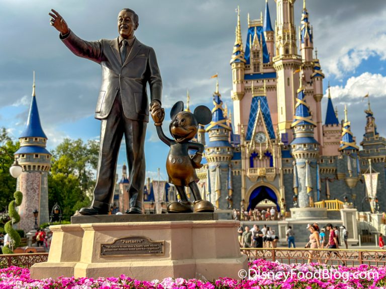 Disney Recipe: Shula's Steak House Chocolate Soufflé | the disney food blog