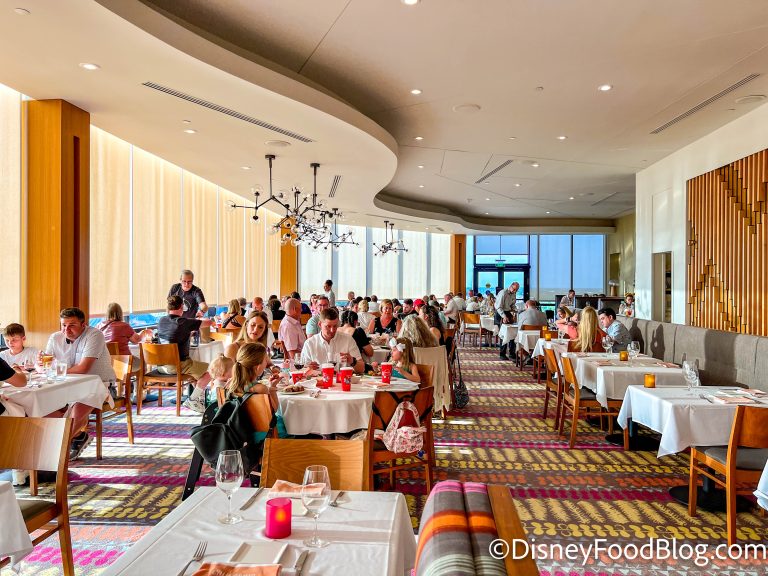 Wdw 2023 Disneys Contemporary Resort California Grill Review Atmosphere Restaurant 11 768x576 