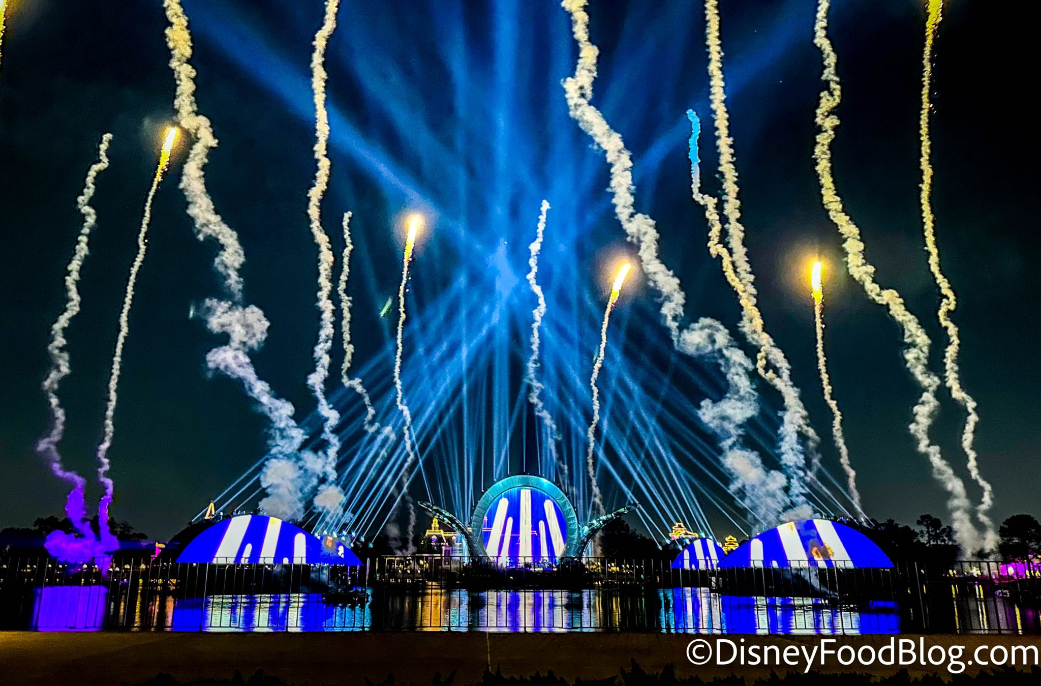 Does EPCOT Have Fireworks Now? Which Show? the disney food blog