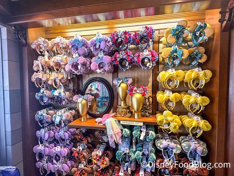 You're Buying Minnie Ears WRONG in Magic Kingdom | the disney food blog