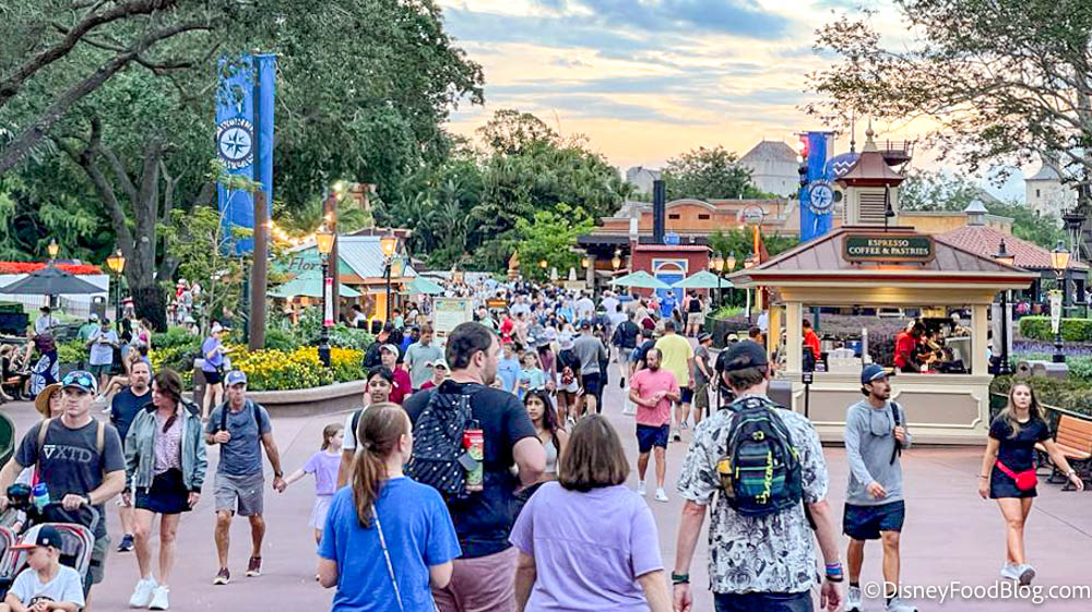 See How EMPTY EPCOT Is During an After Hours Event | the disney food blog