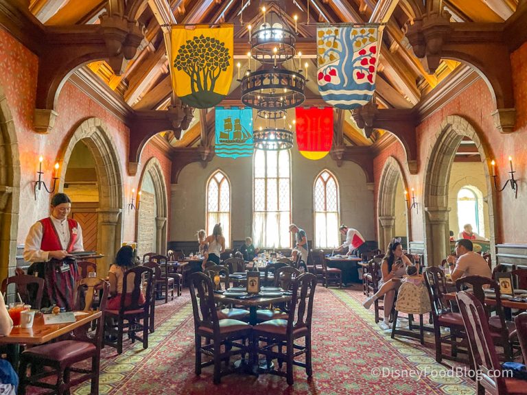 EVERY Disney World Character Dining Meal Ranked from WORST to BEST for ...