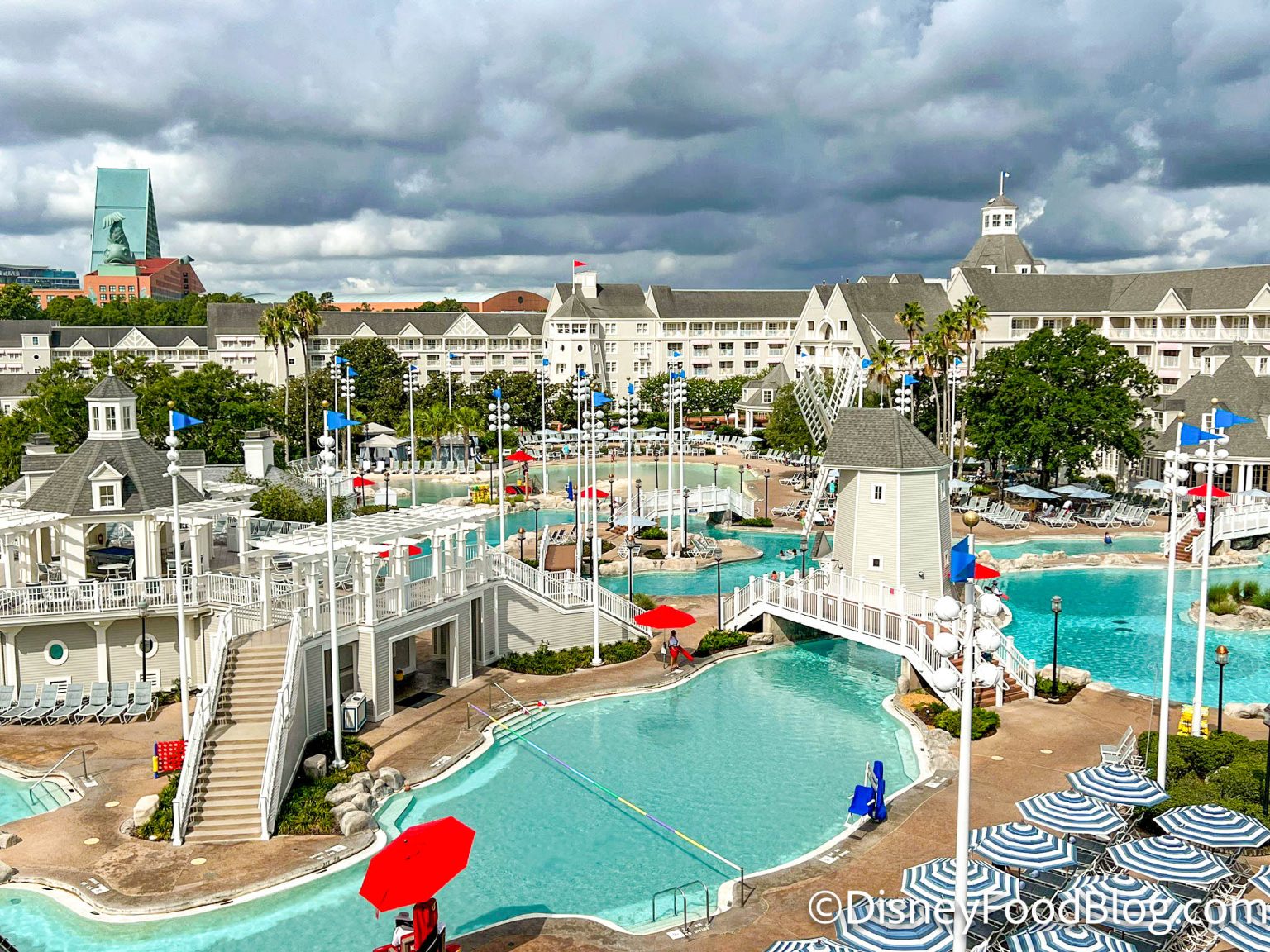 disney yacht club pool