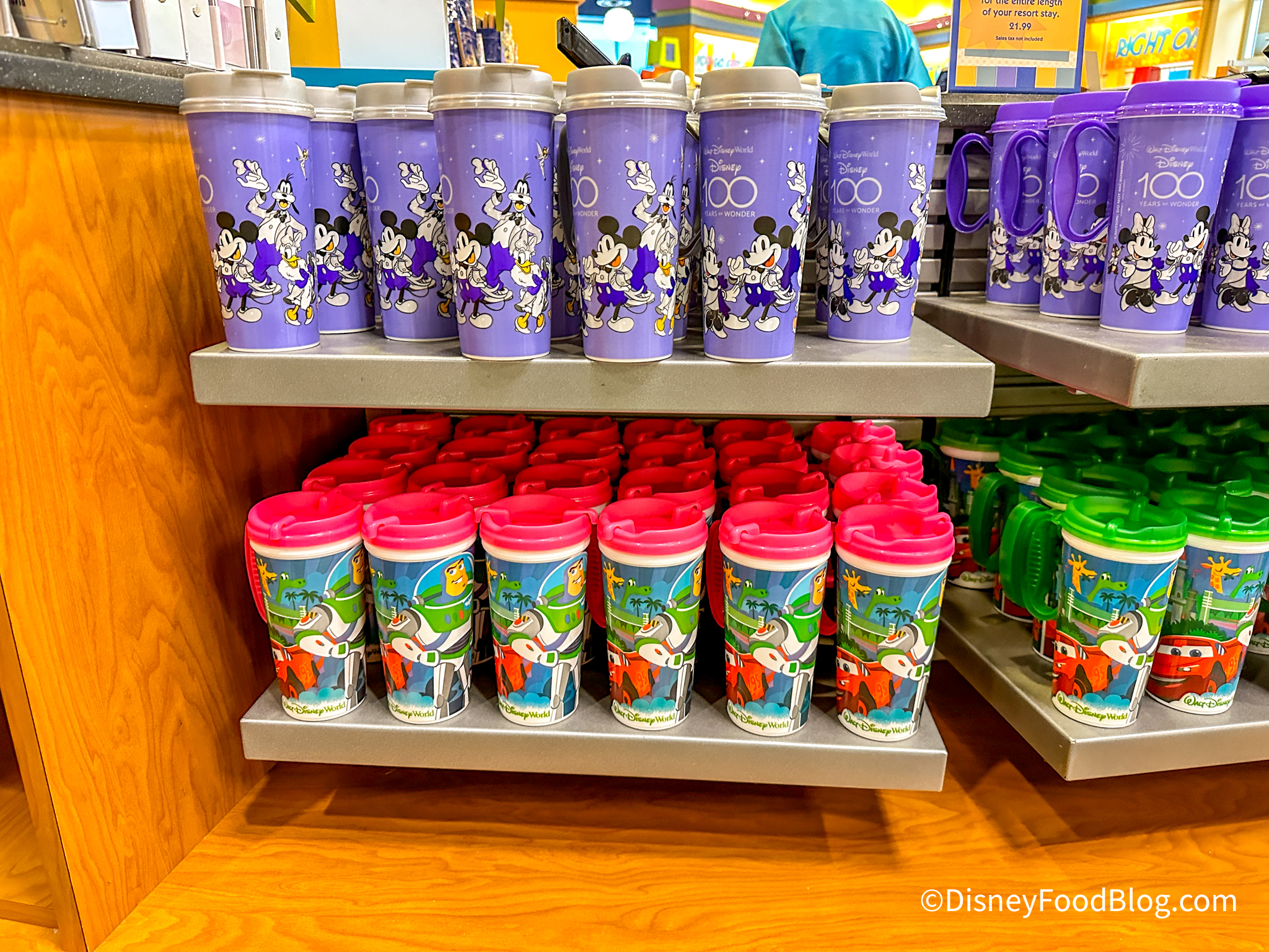 Tasse plastique Cendrillon Disney On Ice mug verre bleu couvercle princesse  - Vaisselle/Mugs et tasses - La Boutique Disney