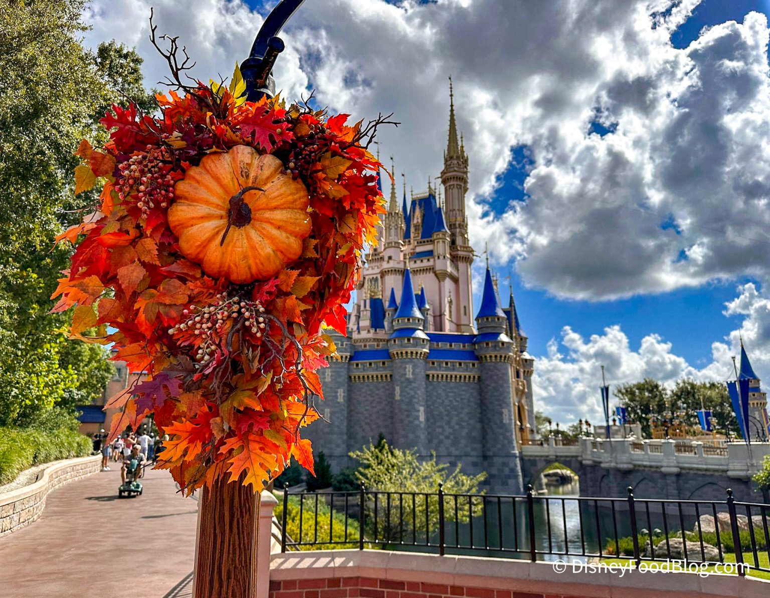 REVIEW: One of Our Favorite EPCOT Snacks Just Got a Pumpkin Spice ...