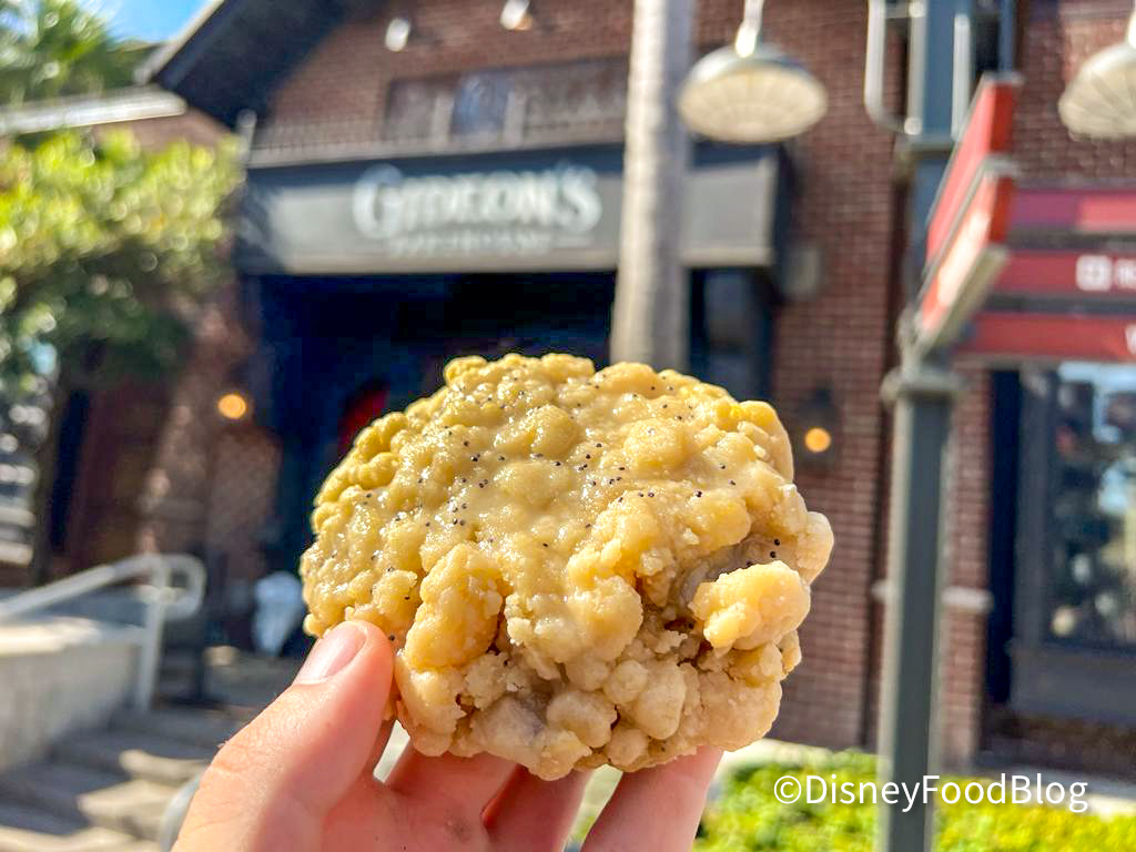 One of our FAV-OR-ITE Gideon's Bakehouse Cookies is BACK…With an