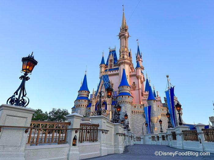 Inside Disney's Alice in Wonderland Restaurant - Disney Tourist Blog