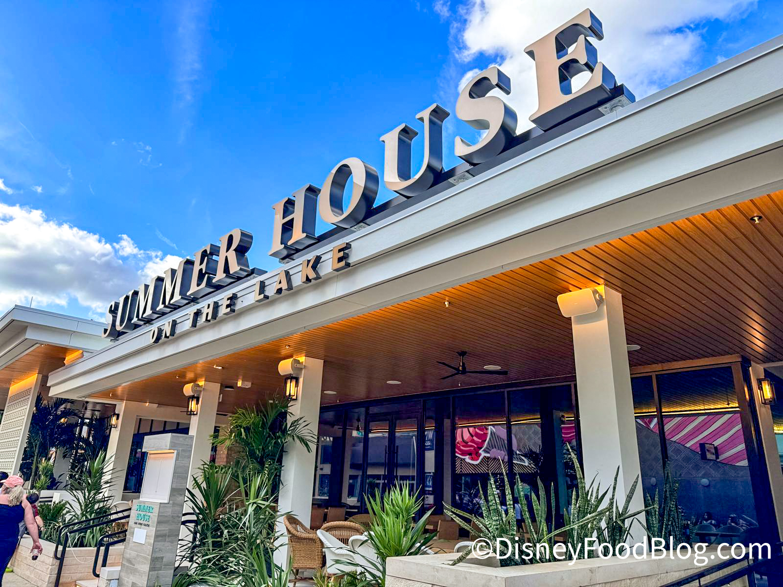 FULL MENU and PRICES Announced for NEW Summer House on the Lake Restaurant  in Disney World