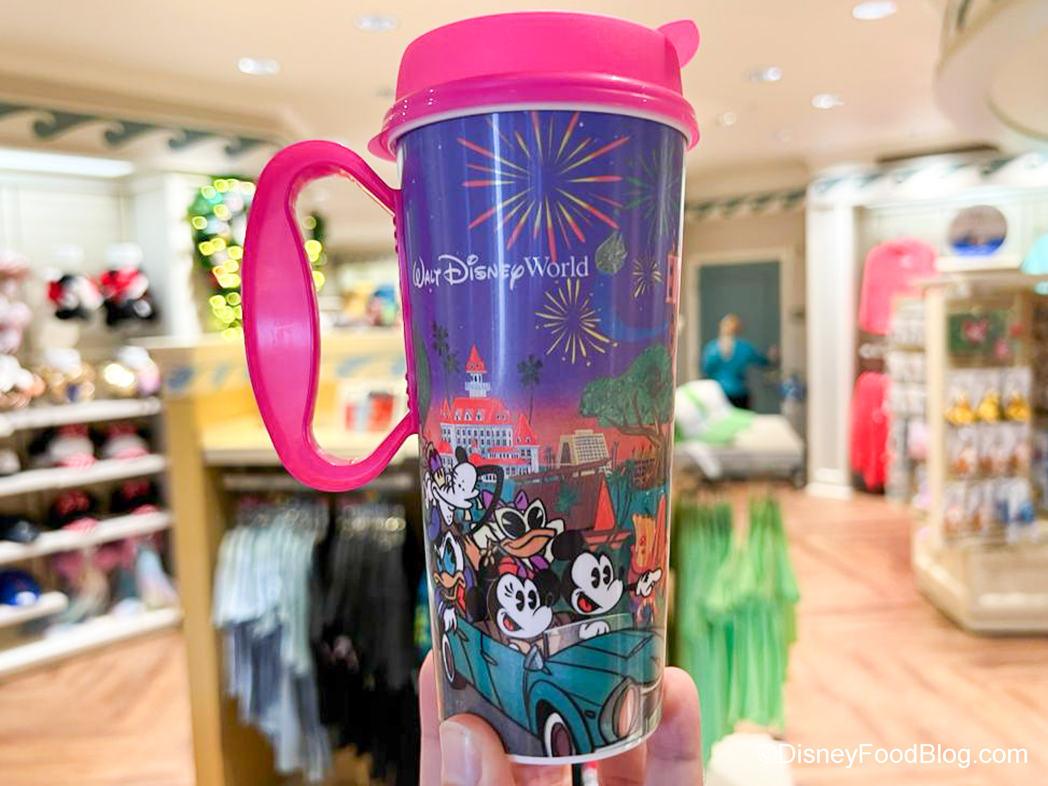 2 Walt Disney World Plastic Souvenir Cups