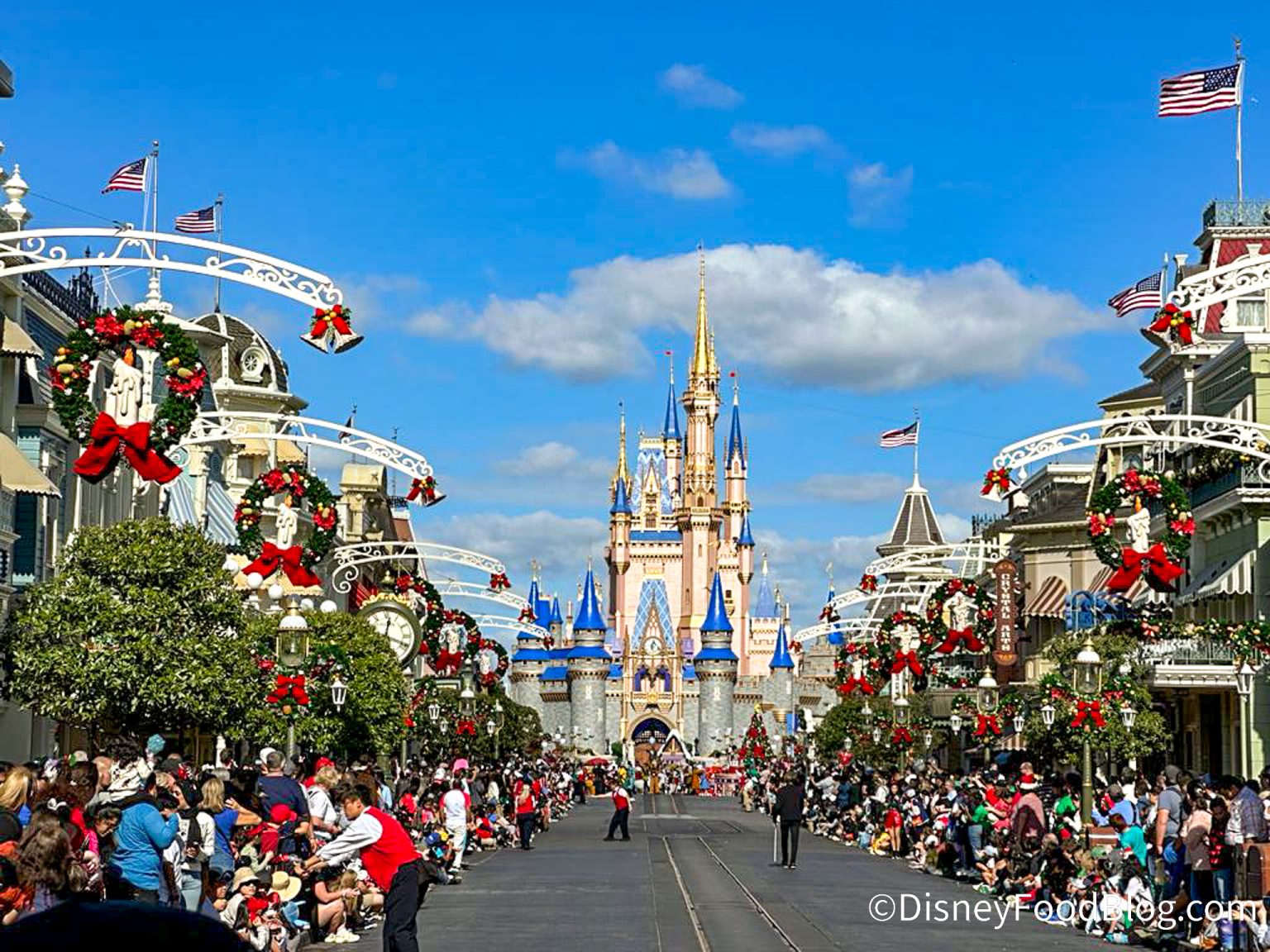 NEWS: Mickey's Very Merry Christmas Party Is SOLD OUT in 2024 | the ...