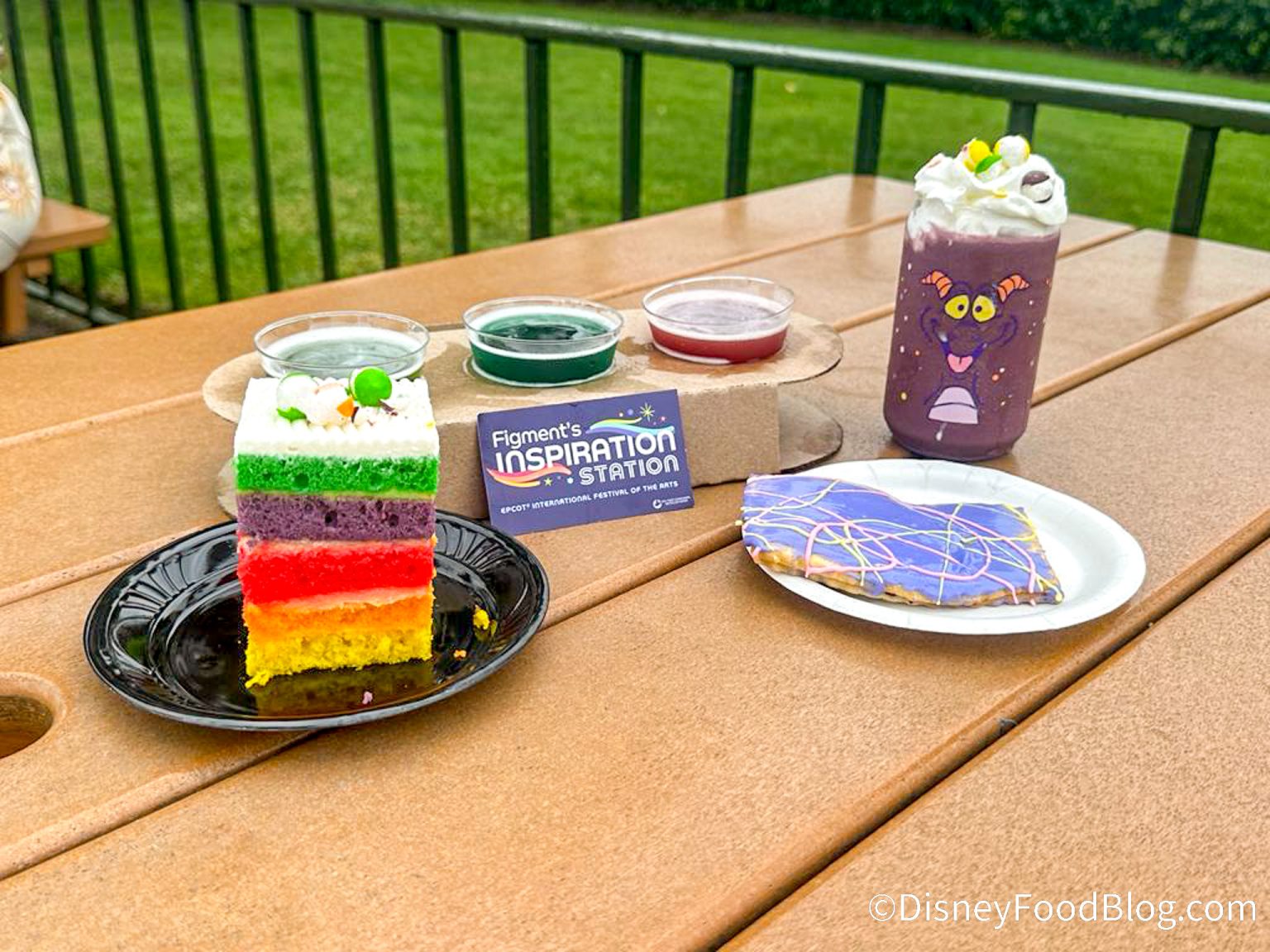 First Look New "Ice Cream" Pins from Disney's Soda Fountain & Studio