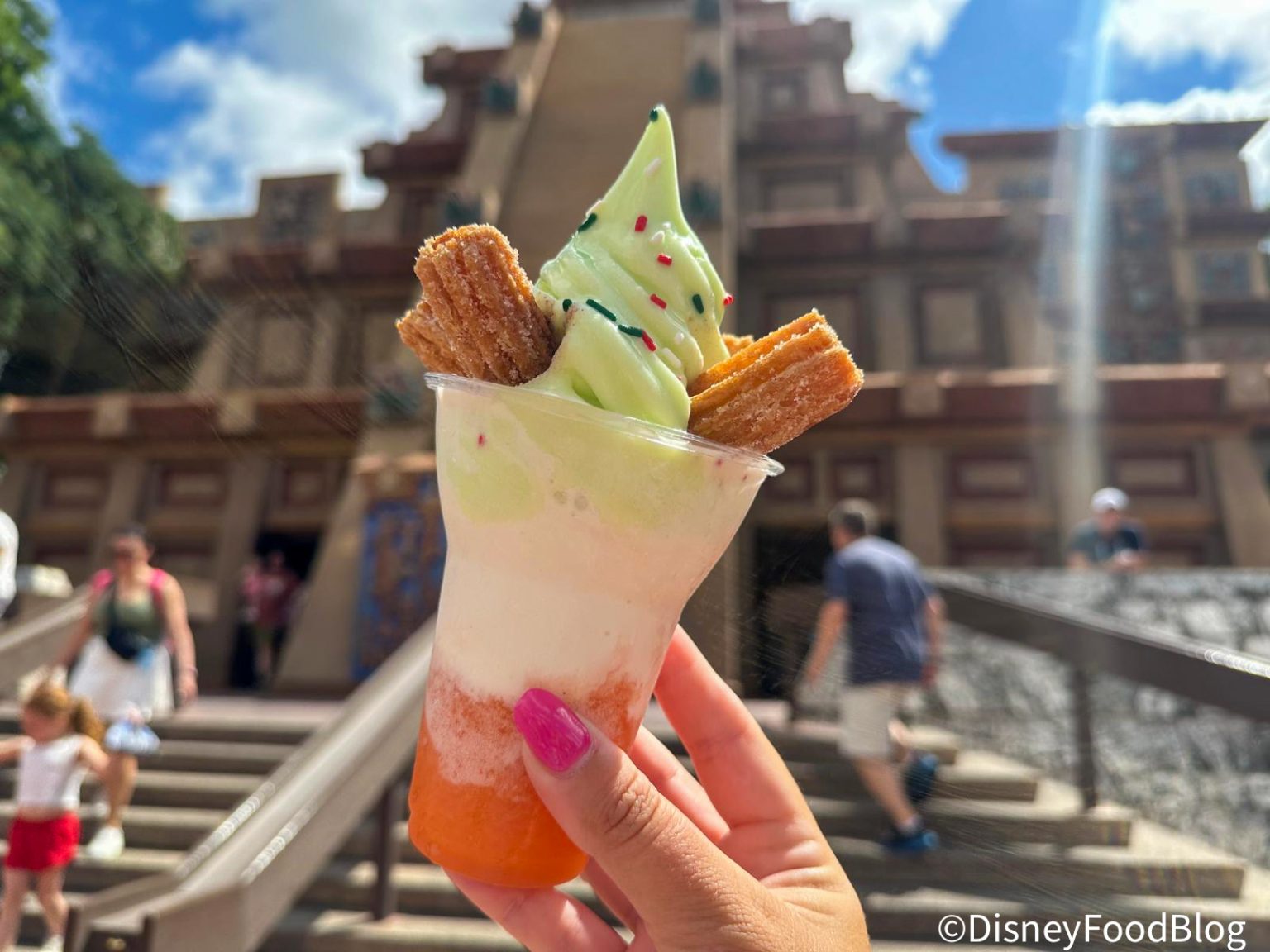REVIEW: The Biggest Problem with Disney World’s New Treat Is Its ...