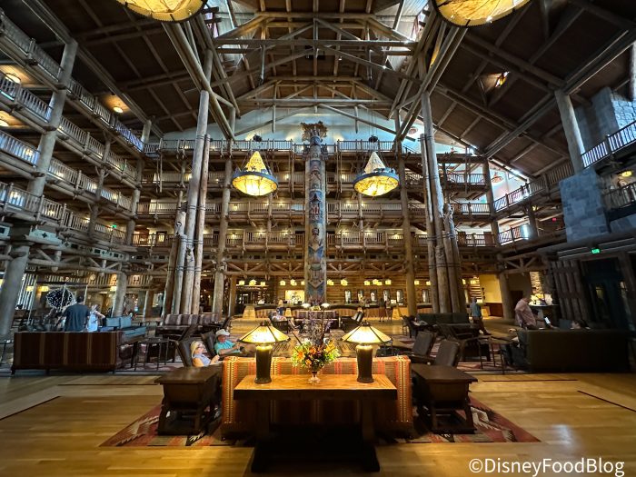 2024-wdw-disneys-wilderness-lodge-lobby-