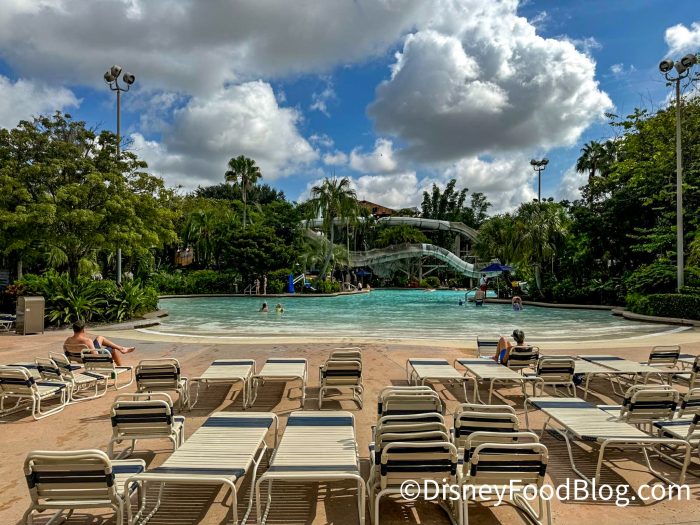 2024-WDW-typhoon-lagoon-atmo-62-700x525.