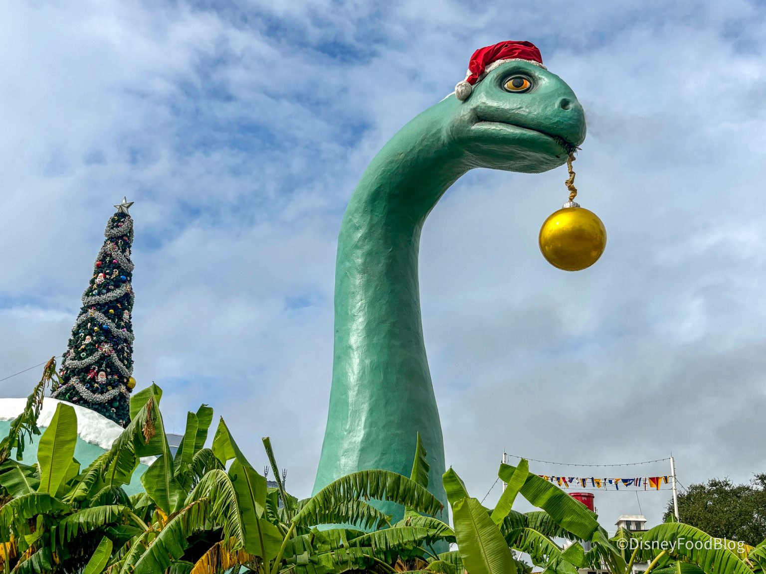 2024 Christmas tree the disney food blog