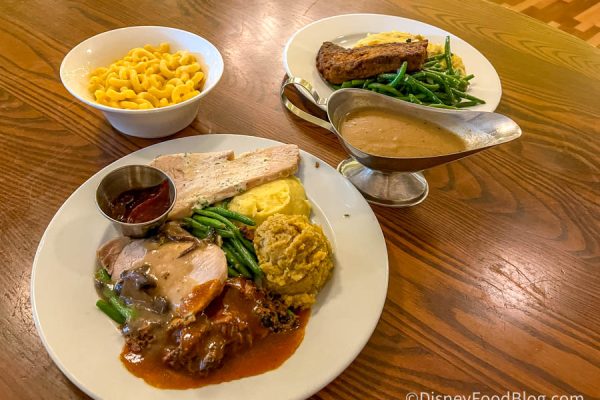 REVIEW: Can’t Get a Reservation at Liberty Tree Tavern in Disney World? Here’s Your Solution.