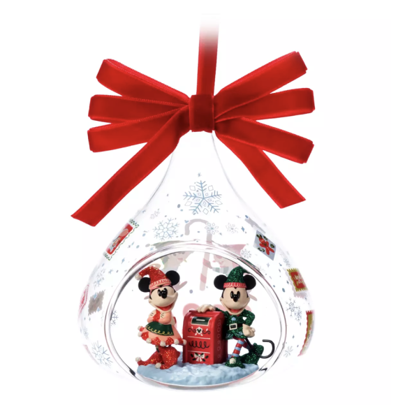 disney-shop-ornament-mickey-minnie-2024-