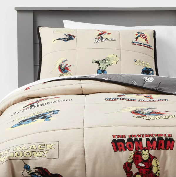 2025-target-Marvel-Characters-Kids-Quilt