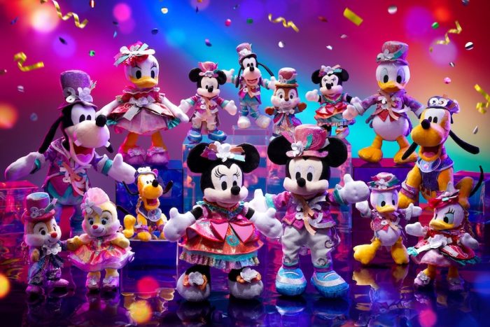 hkdl-20th-merchandise-700x467.jpg