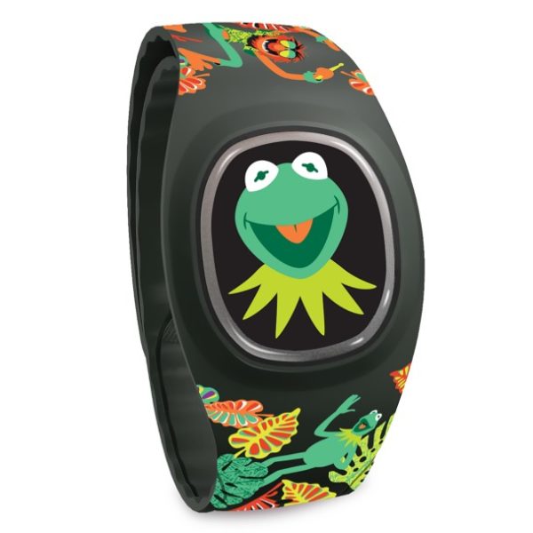 2025-disney-store-The-Muppets-MagicBand-